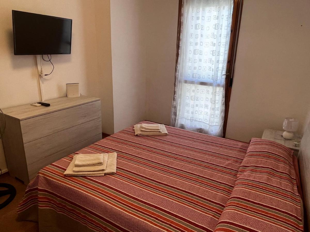 Alghero Sun & Sea - Spiaggia A 50 Metri Zewnętrze zdjęcie