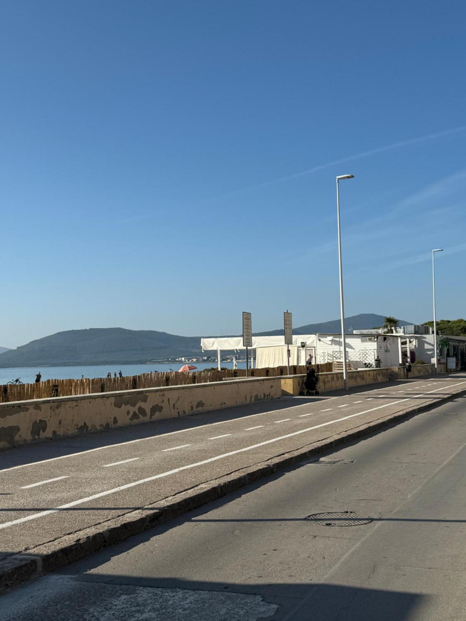 Alghero Sun & Sea - Spiaggia A 50 Metri Zewnętrze zdjęcie